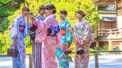 Geleneksel Japon Kıyafetleri