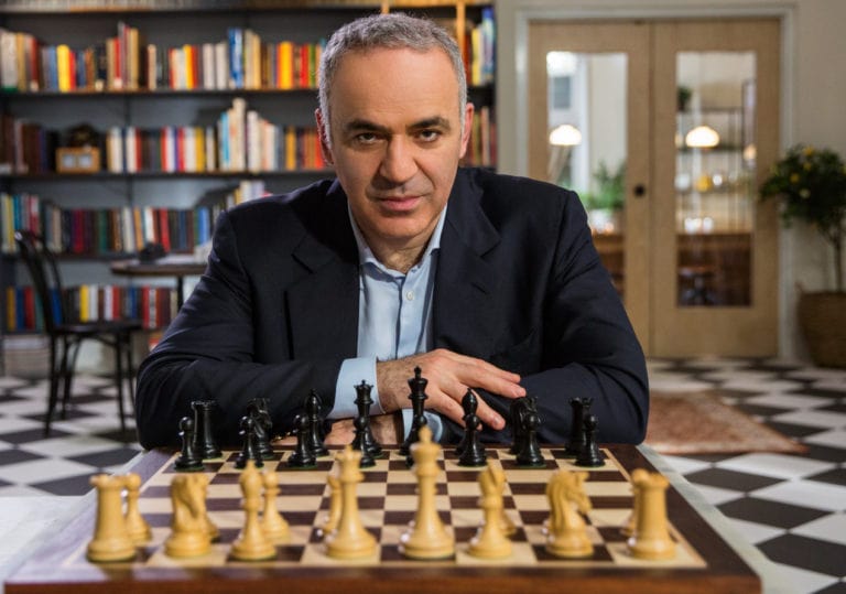Garry Kasparov Kimdir?